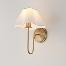 Saxon 1-Light Wall Sconce
