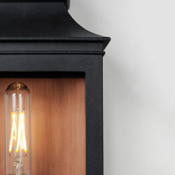 Savannah VX Small Outdoor Sconce