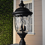 Carriage House DC 3-LT Outdoor Pole/Post Lantern